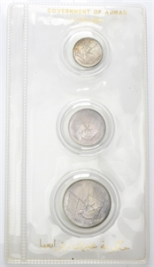AJMAN - Rashid Bin Humaid al-Nuaimi, 1928-1981. - Set di tre valori 1969 composto da 5, 2, 1 Riyal.